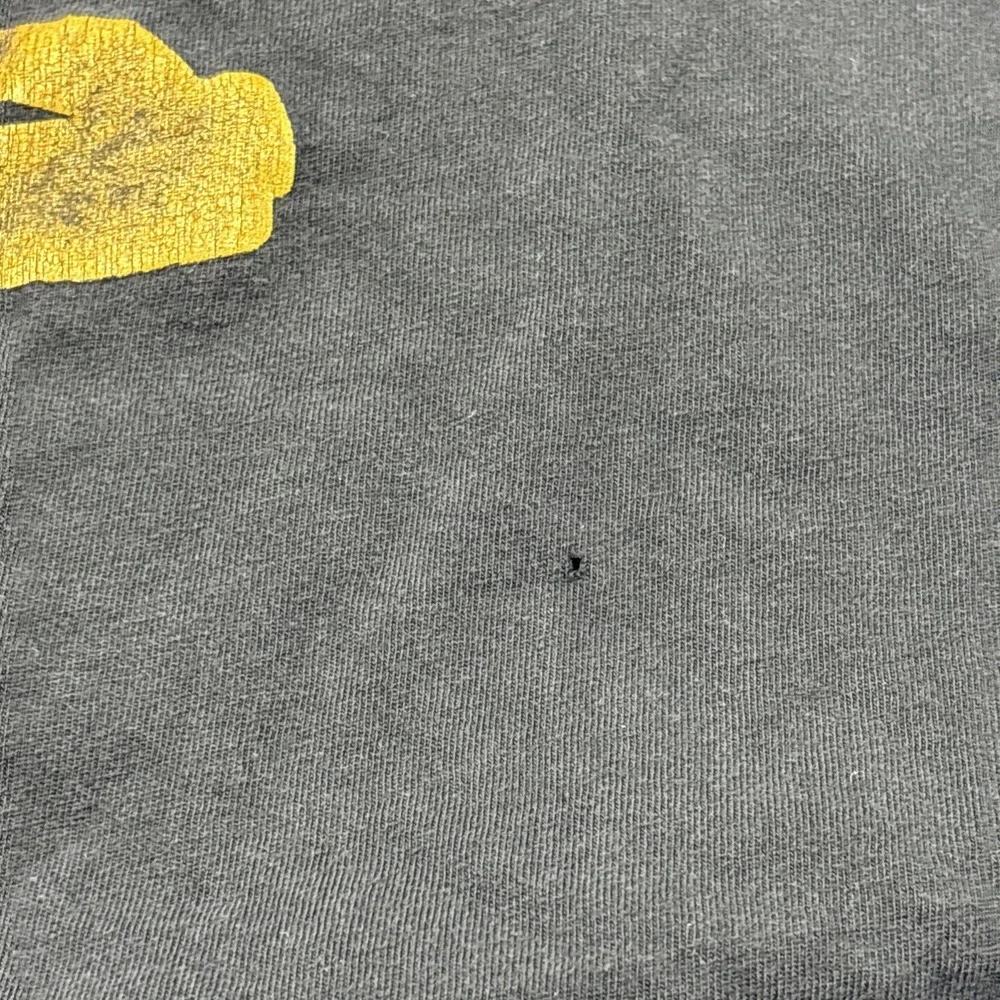Vintage Single Stitch Atlanta Ga Tshirt Mens Size Large Black Front Screen Print